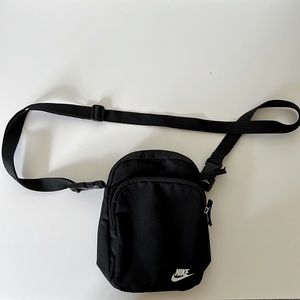 Nike crossbody bag